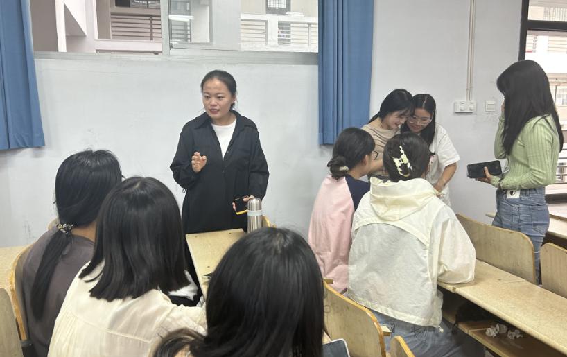 ​公司举办汉语言文学专业2024硕士研究生考试指导讲座